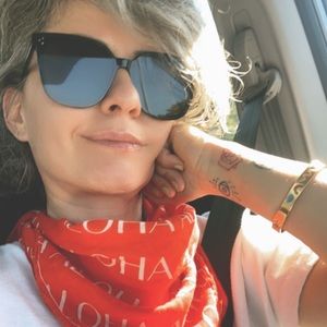 Meet your Posher, Nida